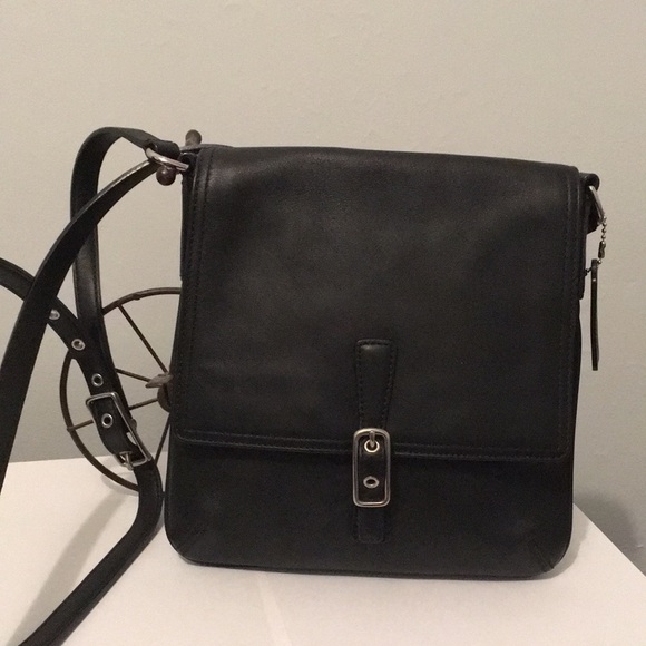 Vintage Coach Black Leather #9592 style bag. - Picture 1 of 4